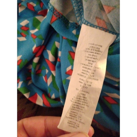 LuLaRoe Randy Tee Geometric Design Jersey Style Athleisure Top XL - Picture 6 of 7